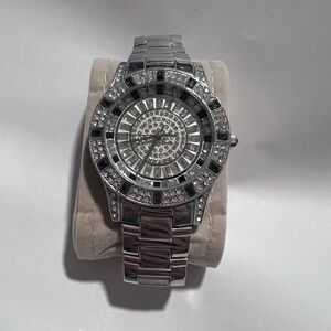 Blue Sapphire and Diamond watch
Victoria Wieck